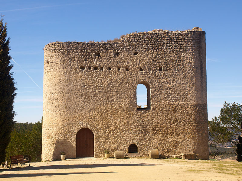 Torre de defensa La Tossa de Montbui vista-frontal